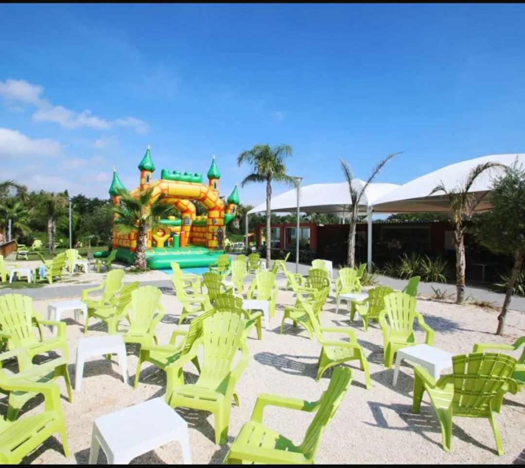 Camping Le Clos Du Thym - Argeles-Sur-Mer Bagian luar foto